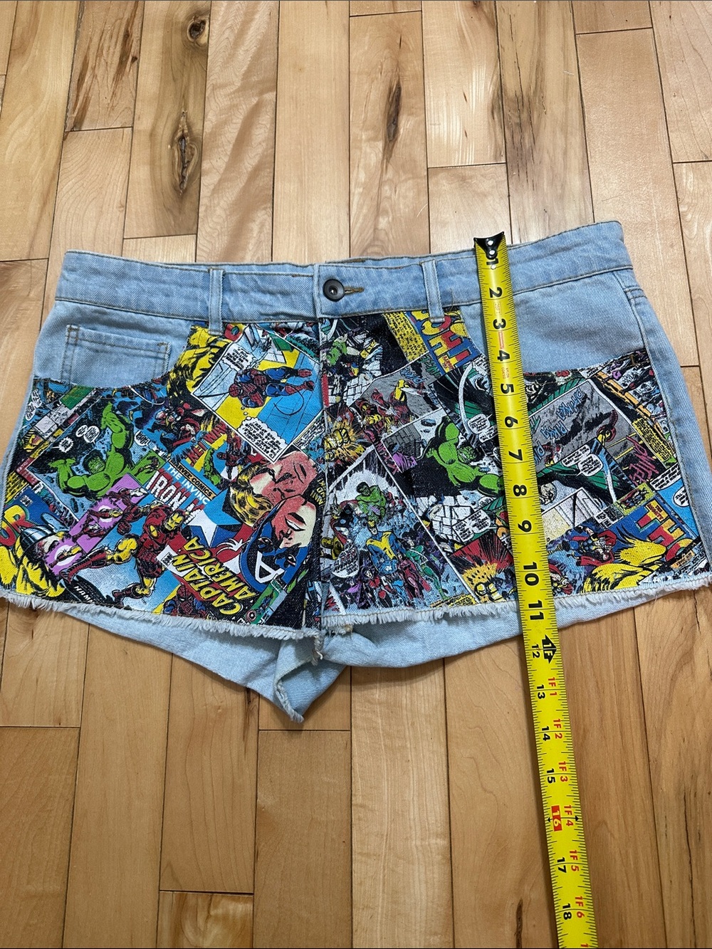 Marvel Light Blue Denim Shorts with Multicolor Comic-Print Panels - Picture 5 of 7